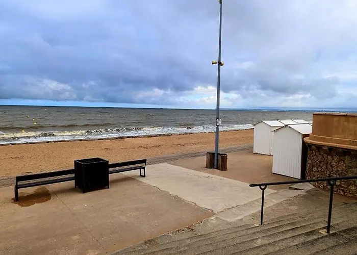 L'echandon, Superbe F2 Vue Acces Immediat Apartman *